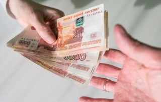 Как финансовый управляющий выдаёт деньги на жизнь