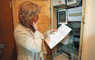 Малоимущим предложили списать долги ЖКХ
